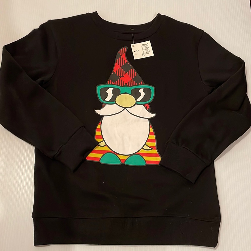 Holiday Gnome black sweatshirt. Kids size medium.